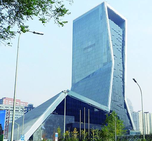 铝塑板厂家与防火板有什么区别